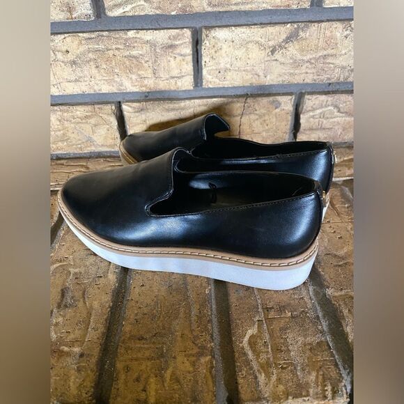 Dkny black slip on flats - Picture 4 of 5